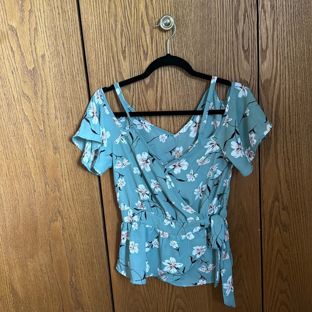 Brand: Sienna Sky - Size: Small - Color: Green/Multicolor